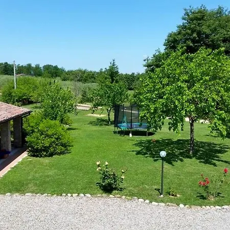 Madonna Della Sanita Sleeps 2 Pool T763612