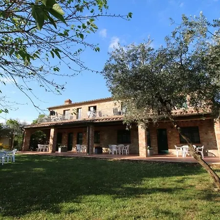 Madonna Della Sanita Sleeps 2 Pool T763612