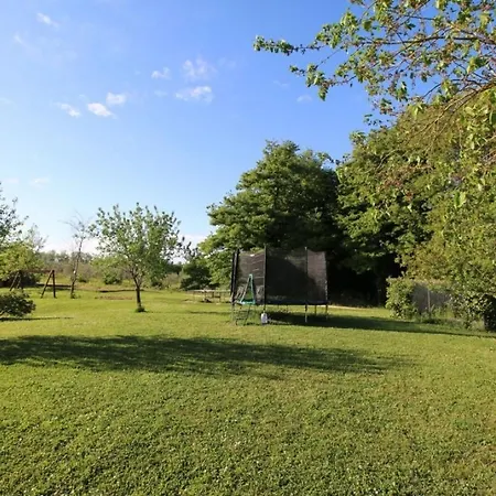 Madonna Della Sanita Sleeps 2 Pool T763612