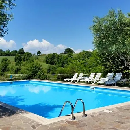 Madonna Della Sanita Sleeps 2 Pool T763612