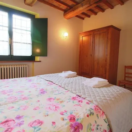 Madonna Della Sanita Sleeps 2 Pool T763612 *